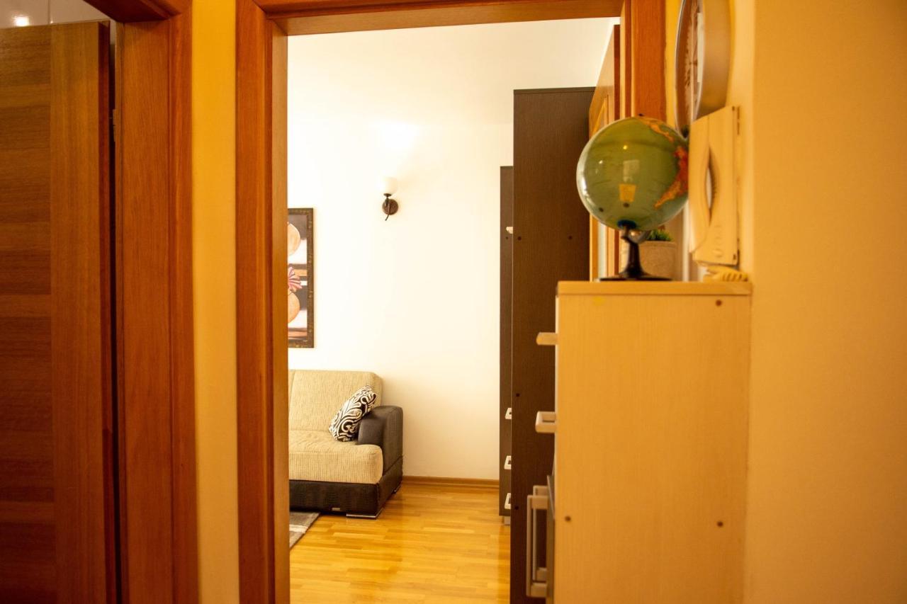 Cute And Cozy Studio With Cathedral View-Excellent Location SJJ Buitenkant foto